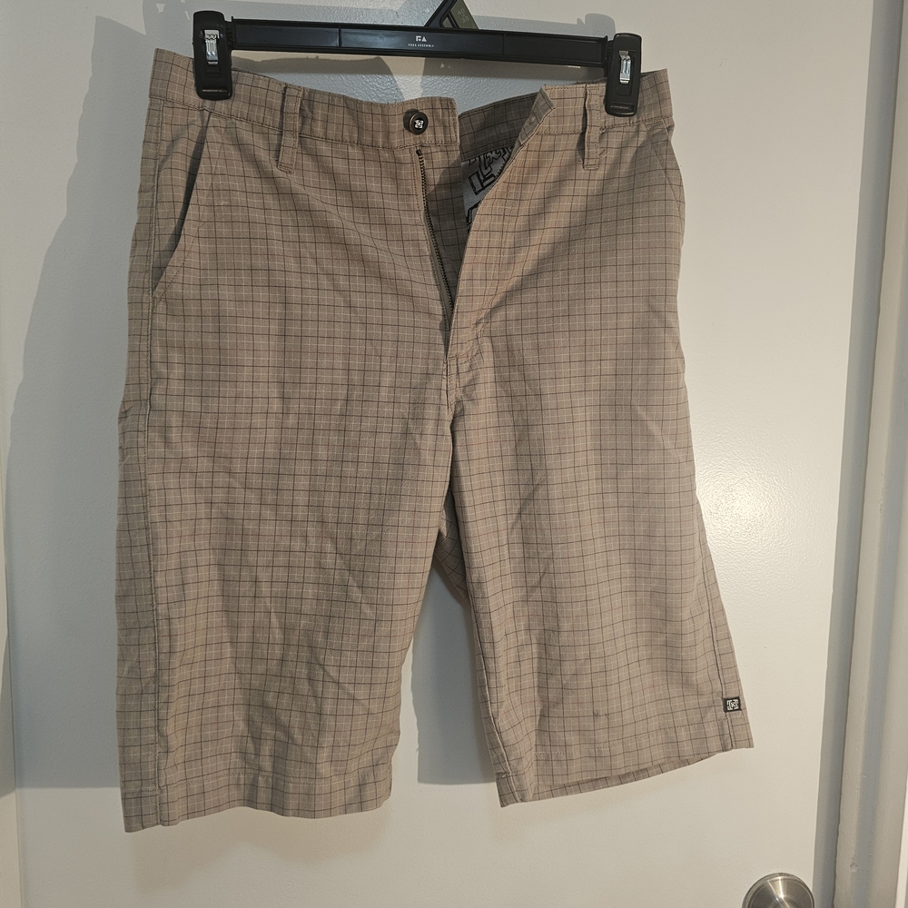 KR3W Men's Tan Checkered Flat Front Shorts